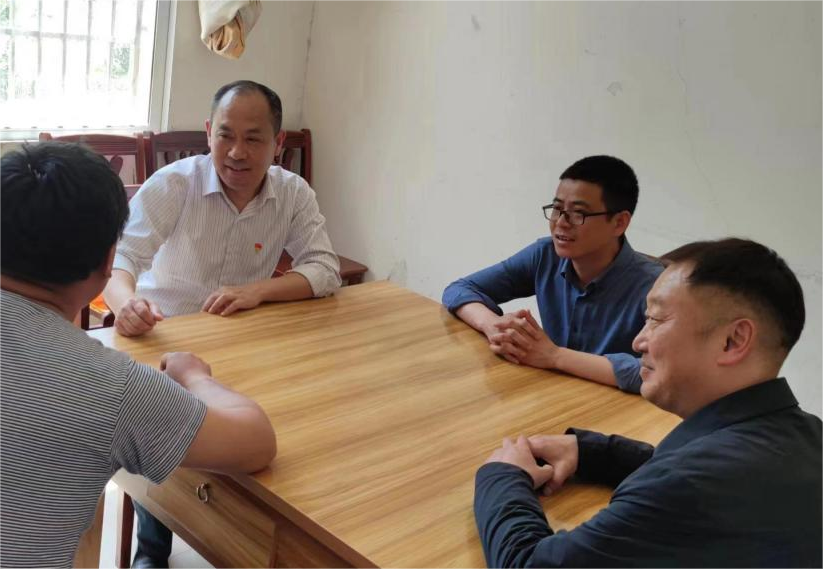 產(chǎn)業(yè)強(qiáng)基，民生為重，結(jié)對(duì)幫扶，攜手共富